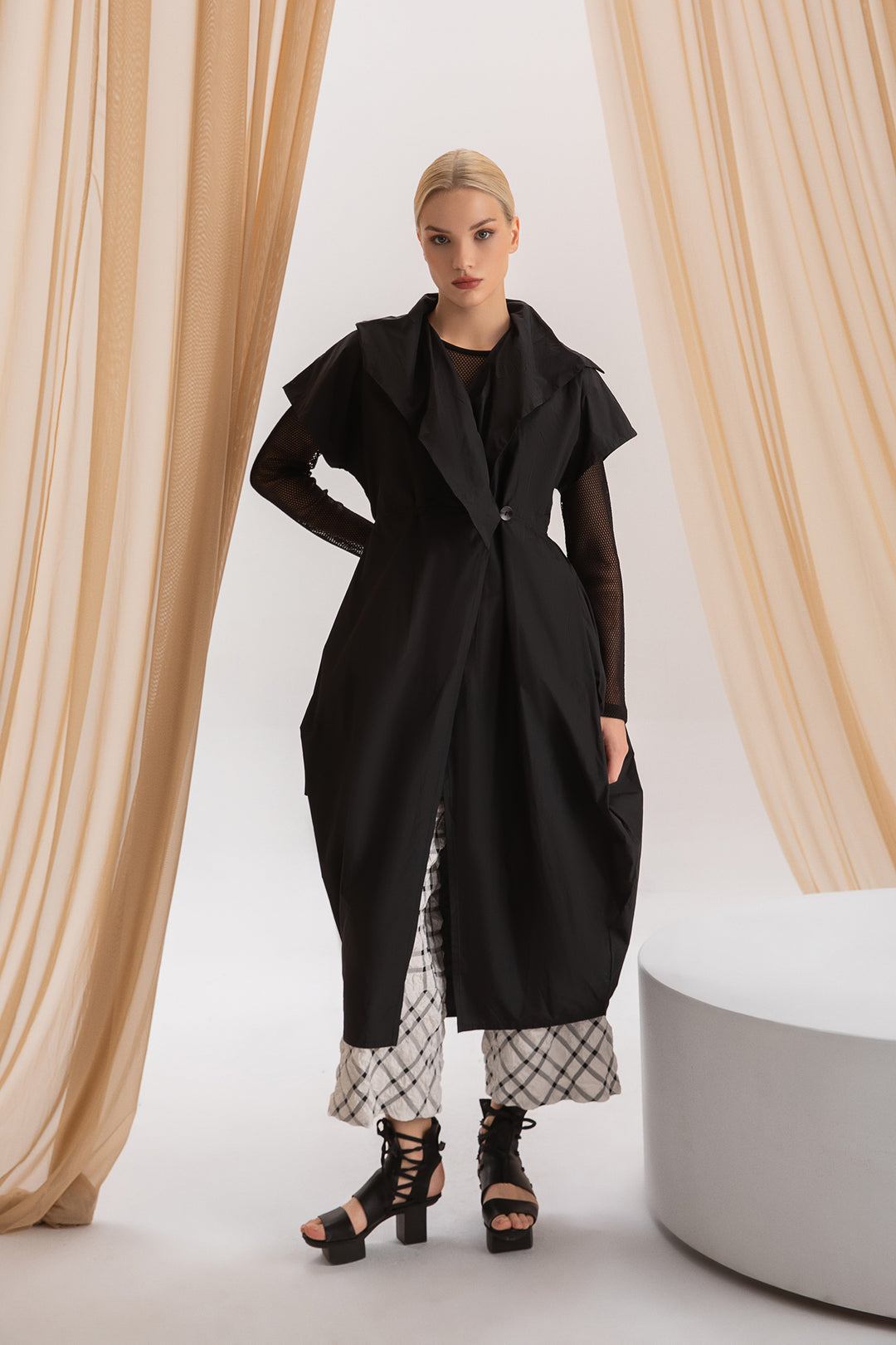 Alda Dracket - Preto