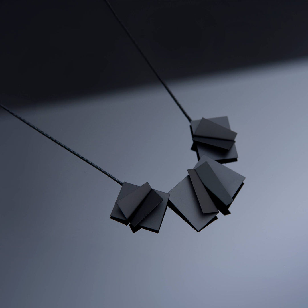 Jett Necklace