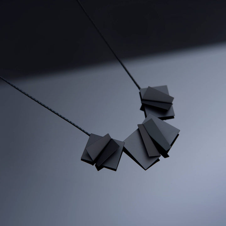 Jett Necklace