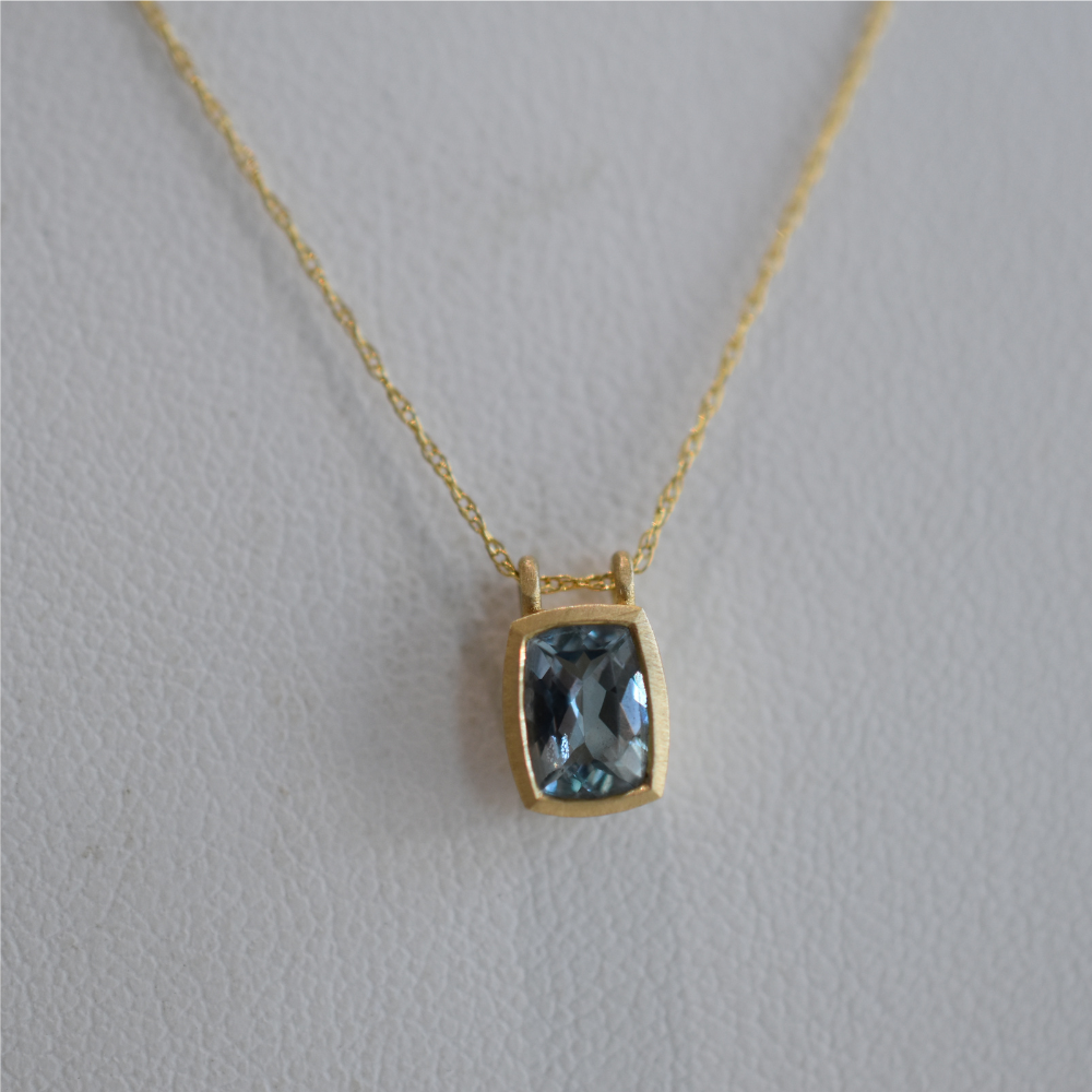 Aquamarine Bezel Pendant Necklace