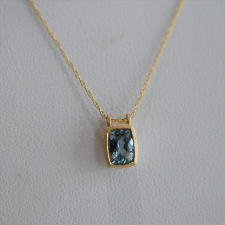 Aquamarine Bezel Pendant Necklace