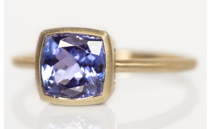 Simple Bezel Ring - Tanzanite