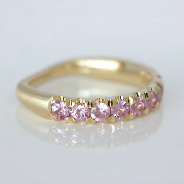 Pink Sapphire Euro Band
