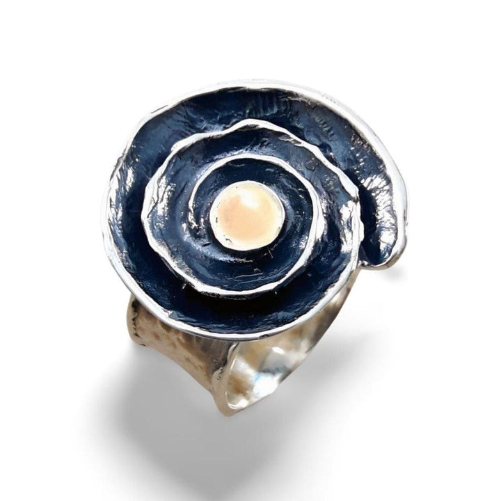 Nocturne Spiral Ring