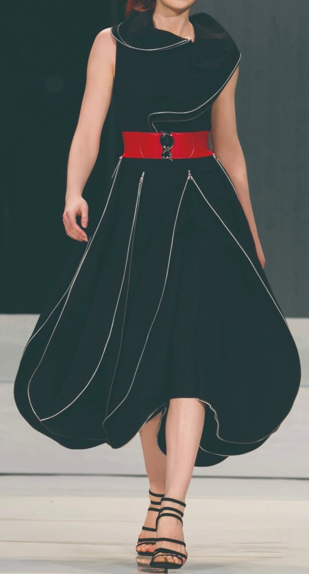 Zipper Lily Dress - Black