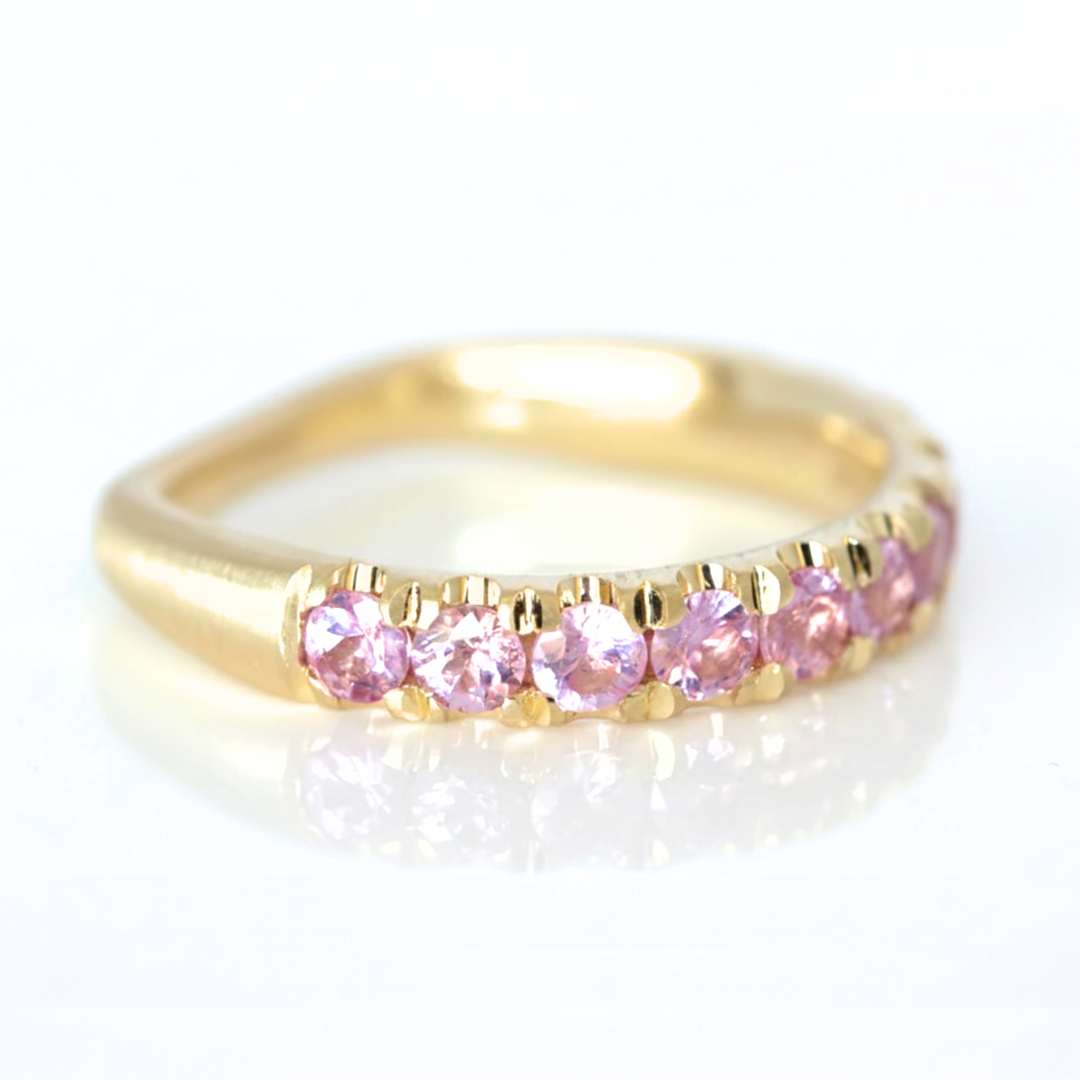 Pink Sapphire Euro Band