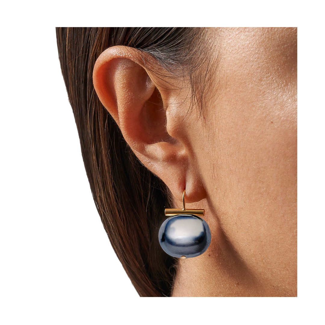 Large Pebble Pearl Earrings- Gold/Grey