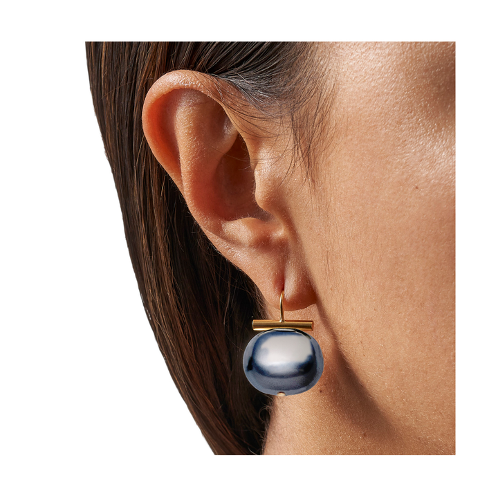 Large Pebble Pearl Earrings- Gold/Grey