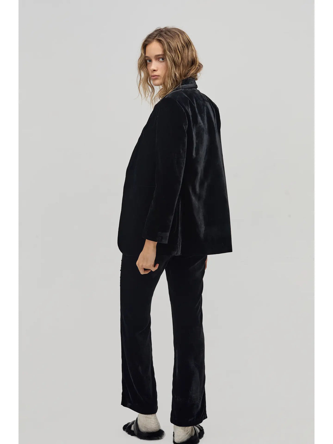 Areia Velvet Blazer - Black