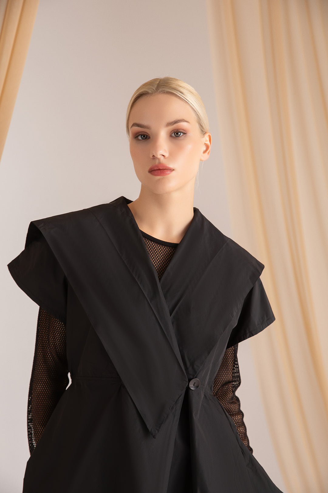 Alda Dracket - Preto