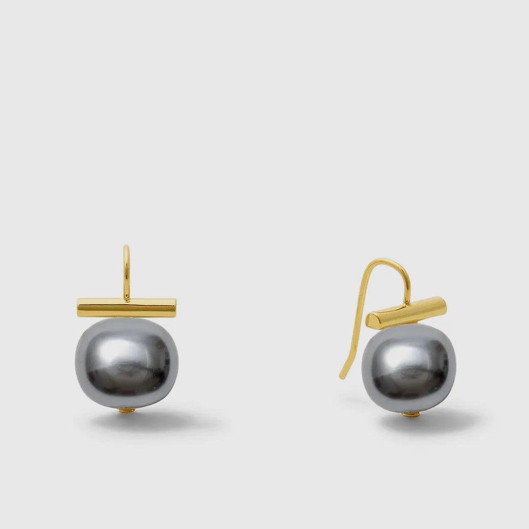 Classic Pebble Pearls Earrings - Medium