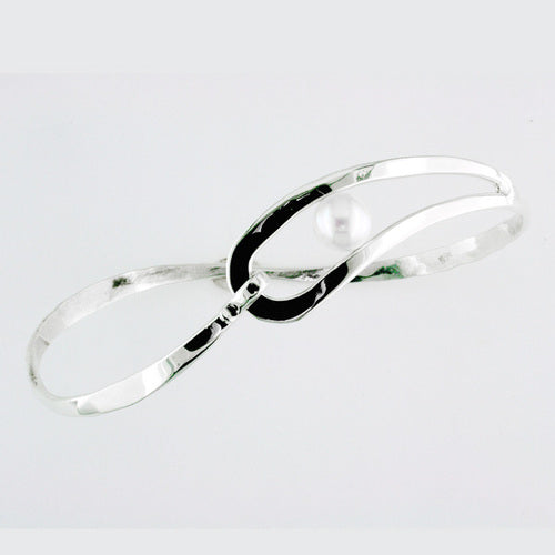 Pearl Loop Swirl Bracelet
