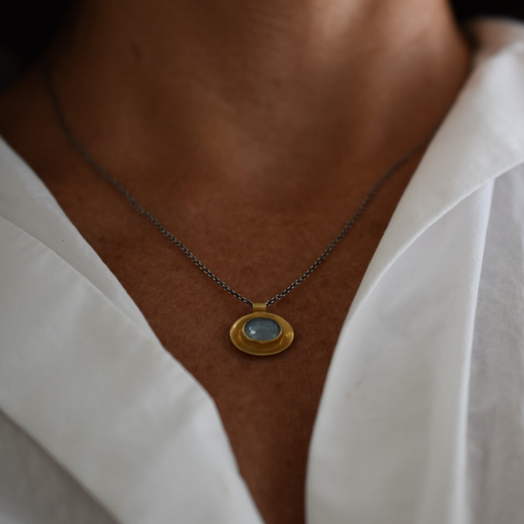 Oval Well Necklace ~ Sky Blue Kyanite