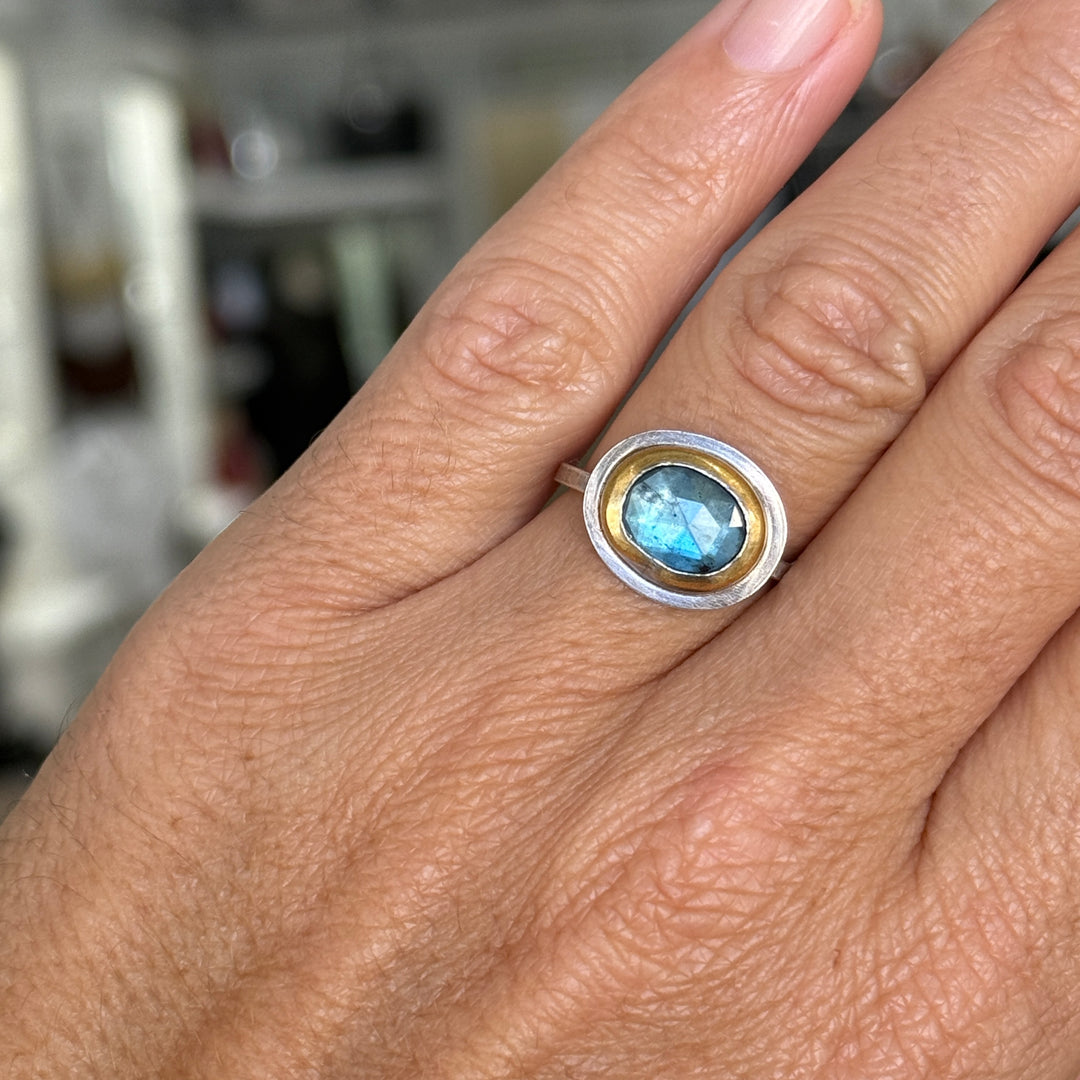 Deep Sky Blue Kyanite Crescent Rim Ring - 8x10