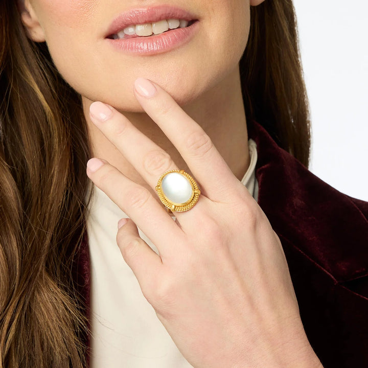 Cabochon Statement Ring Iridescent Crystal