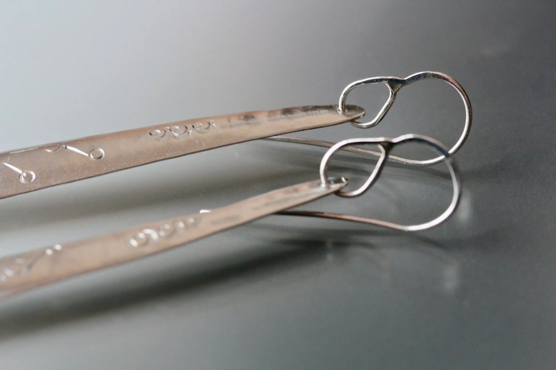 Elemental Structure Shoulder Dusters