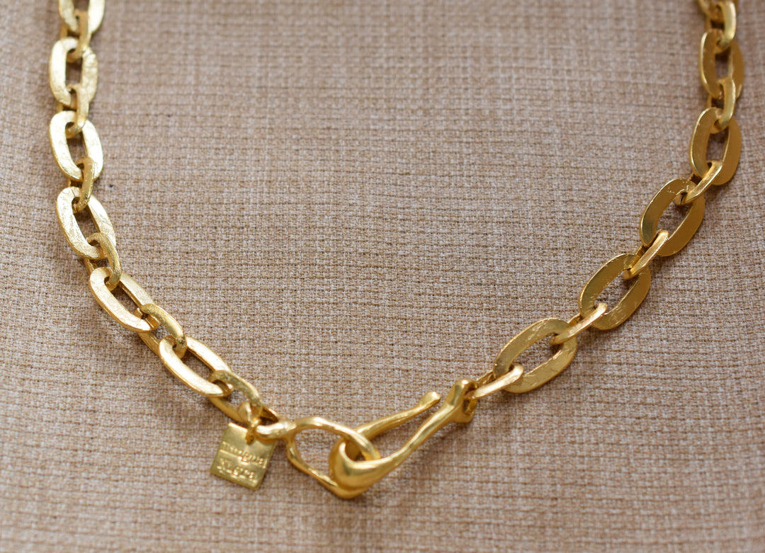 Over and Over Hand Etched Chain Link Necklace