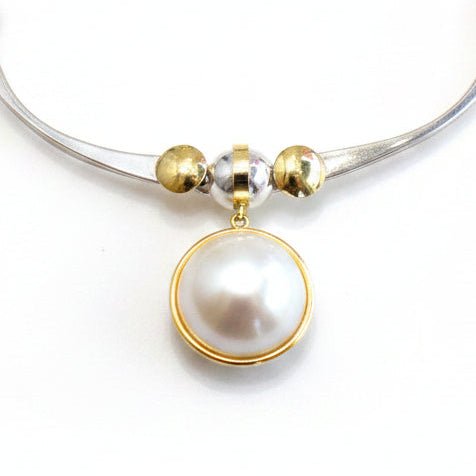 Mabe Pearl Magnetic Pendant