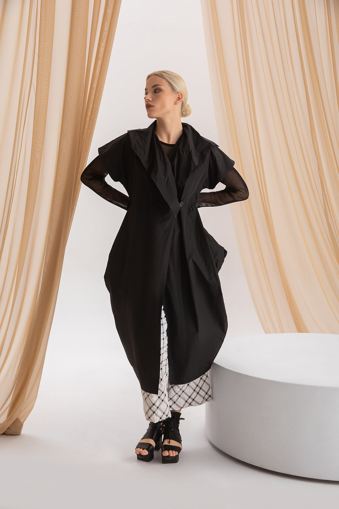 Alda Dracket - Preto