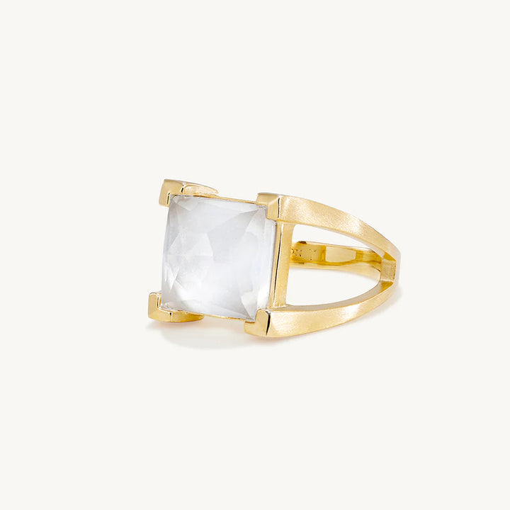 Mini Plaza Ring - Iridescent Pearl