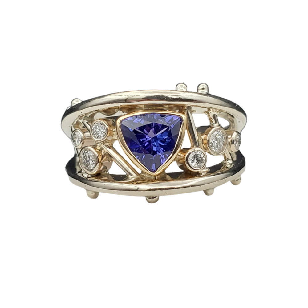 Galaxy Sapphire Ring