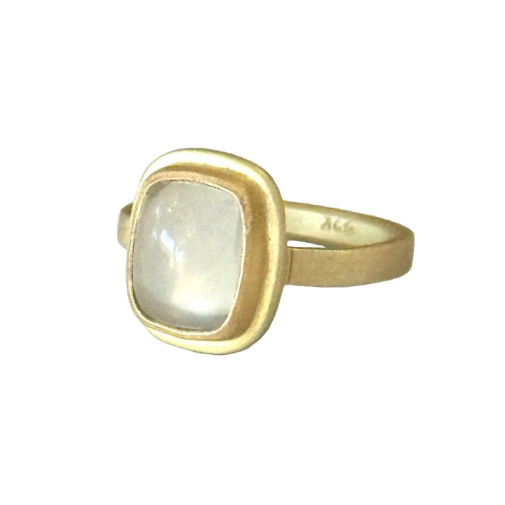 Moonstone Classic Gold Ring