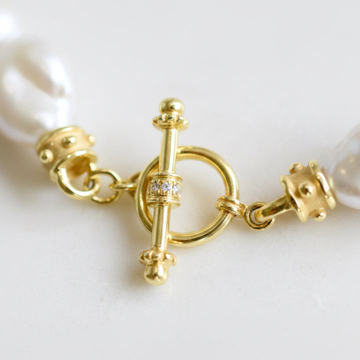 Baroque Pearl Mystery Clasp Strand and Removable Toggle