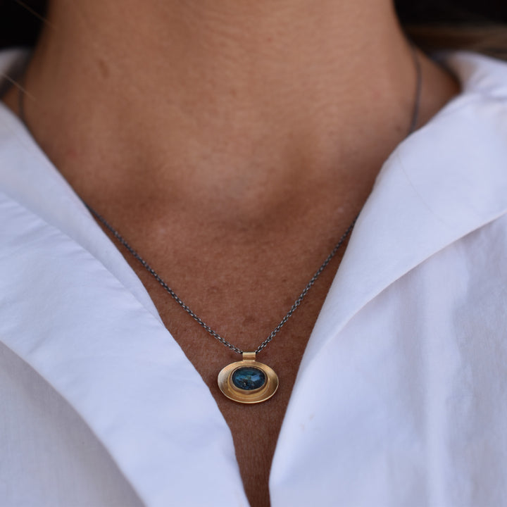 Oval Well Necklace ~ Teal Kyanite