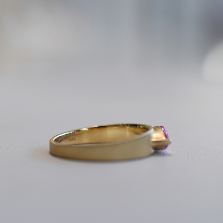 Tapered Band Ring - Pink Sapphire