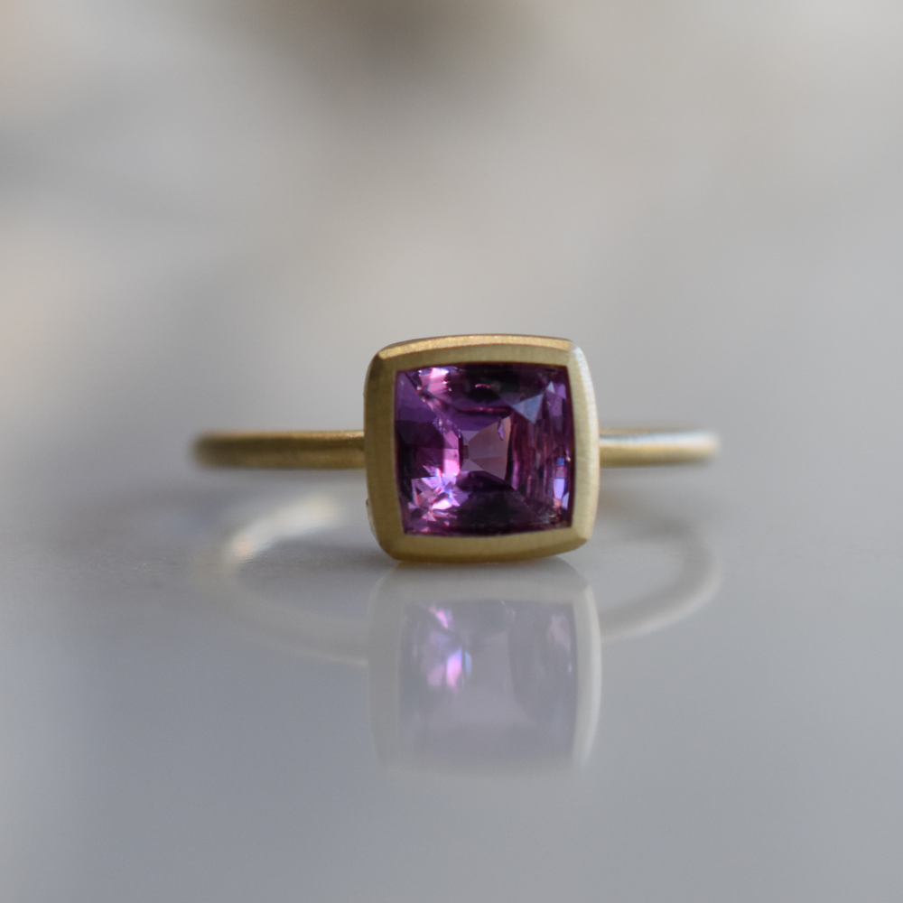 Simple Bezel Ring - Pink Sapphire
