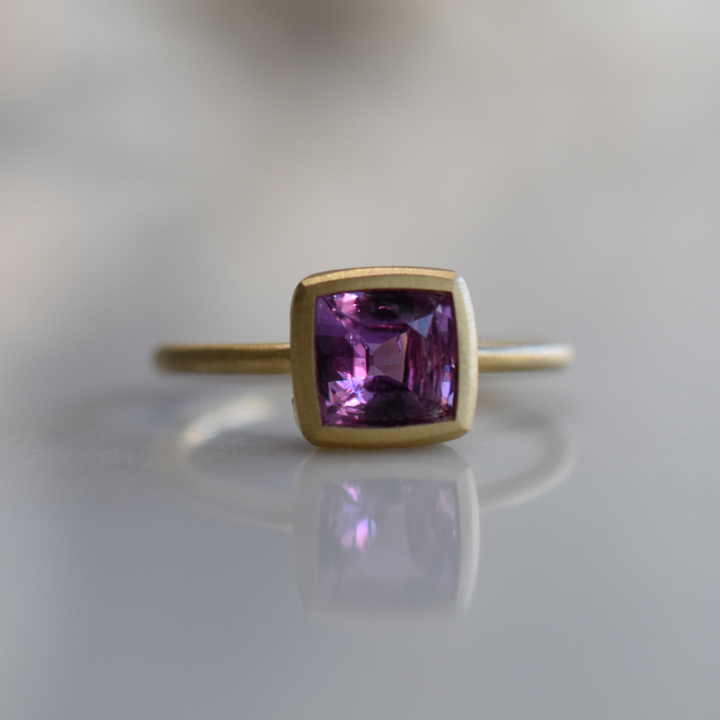 Simple Bezel Ring - Pink Sapphire