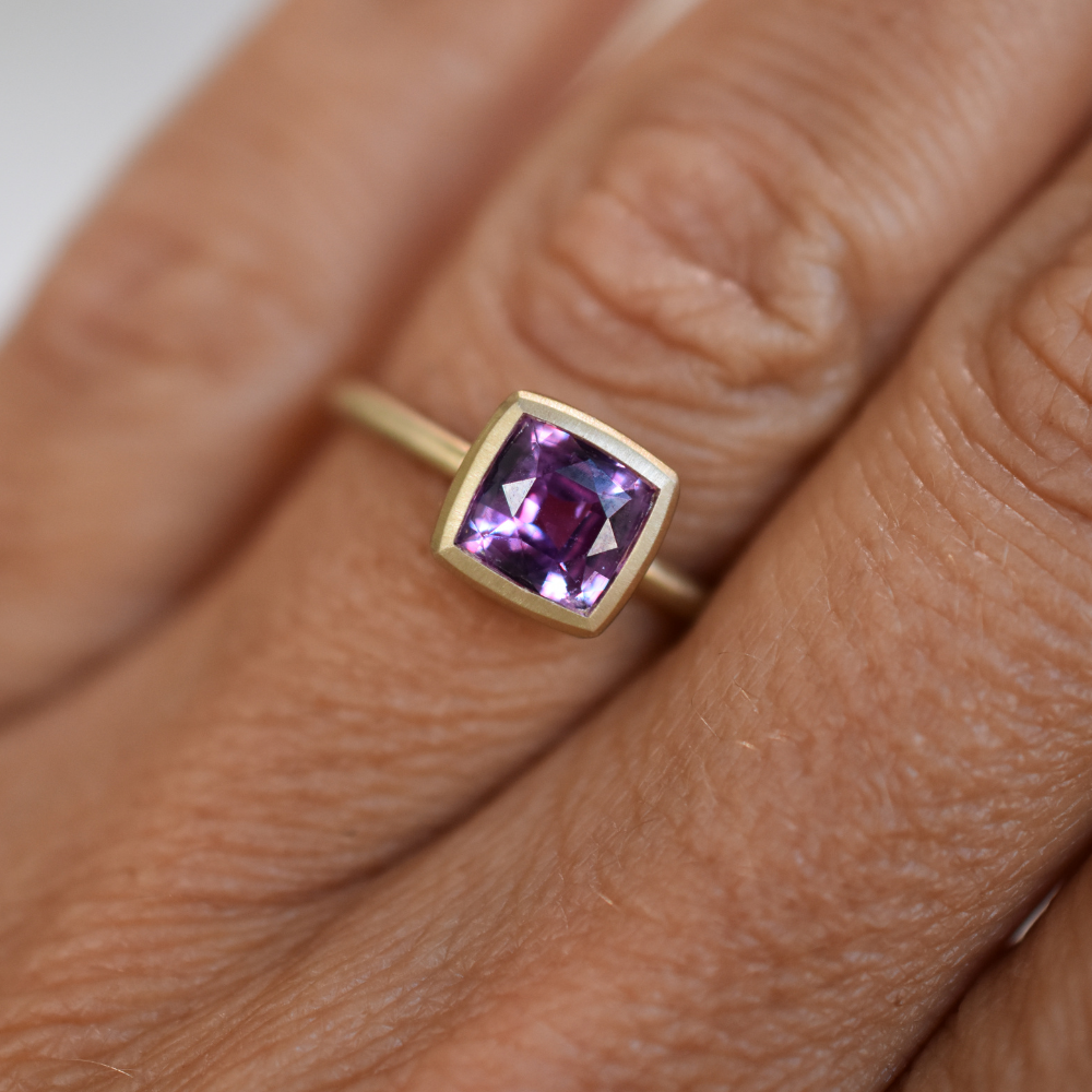 Simple Bezel Ring - Pink Sapphire