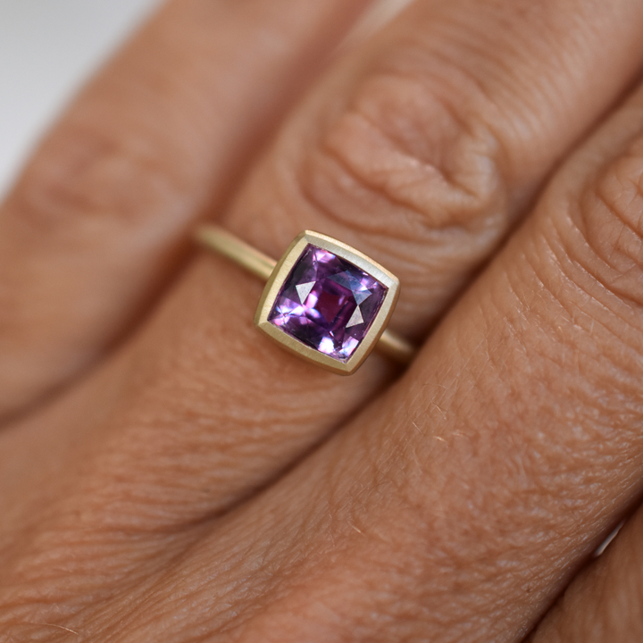 Simple Bezel Ring - Pink Sapphire