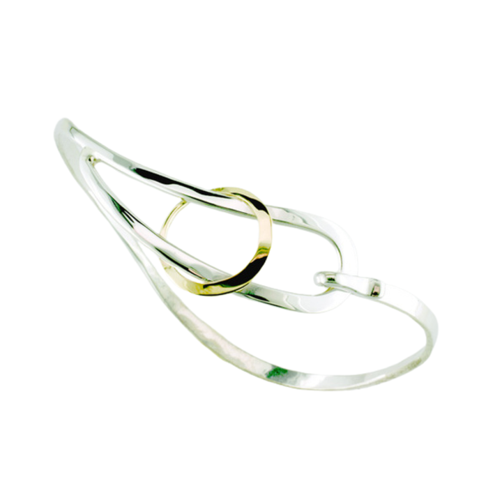 Trapped Circle Bracelet