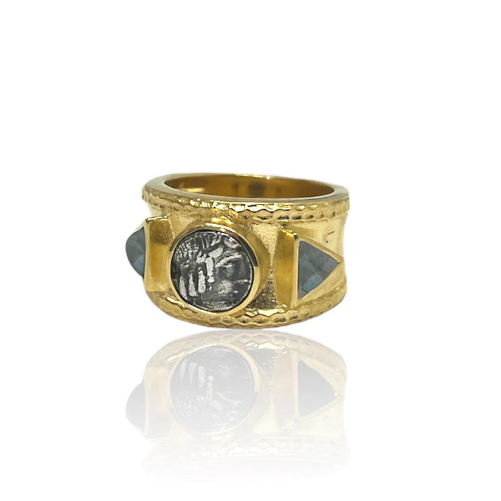 Gold Band Coin & Labradorite Tre Ring