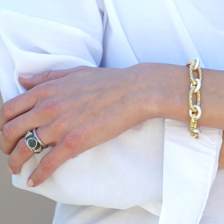 Vintage Silver Band Labradorite & Coin Tre Ring