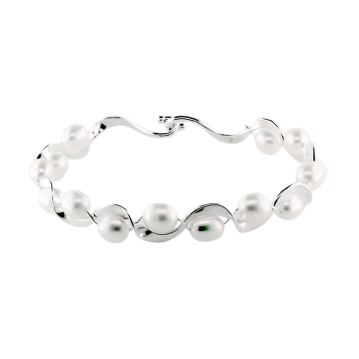 White Ruffle Pearl Bracelet