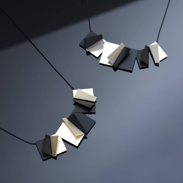 Jett Necklace