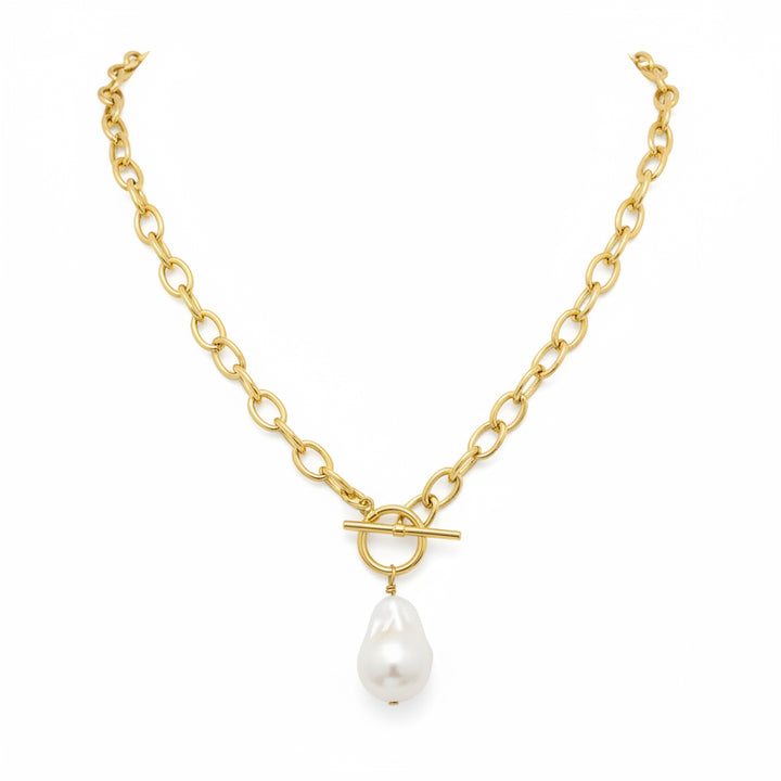Toggle Chain with Baroque Drop