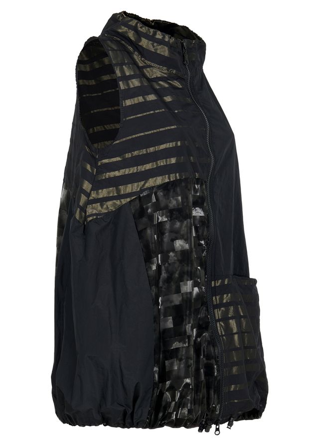 Alexander Vest - Cosmo